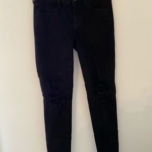 Black distressed American Eagle jeans